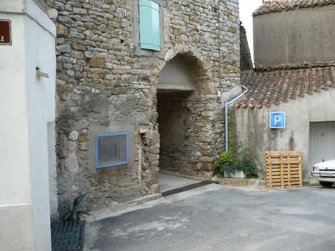 Antiquaire-Brocanteur Aigues-Vives
