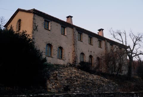 Antiquaire-Brocanteur Roqueredonde